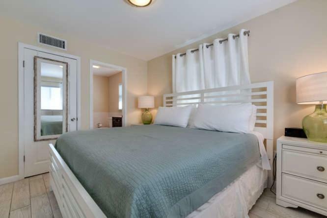 Fiddle Fig Cottage Siesta Key Exterior photo